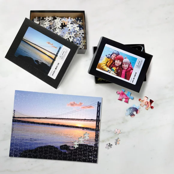 Customizable Photo Puzzle with Gift Box, 252 Pieces (11"x14")